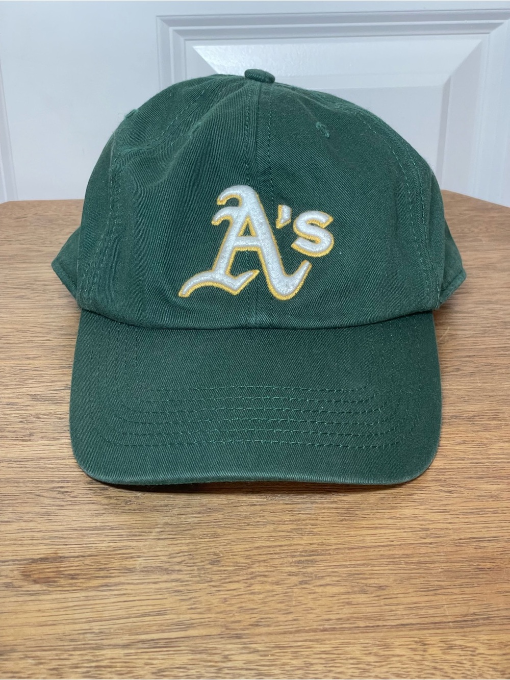 Genuine Merchandise Oakland A's Green Baseball Cap with Yellow & White Logo